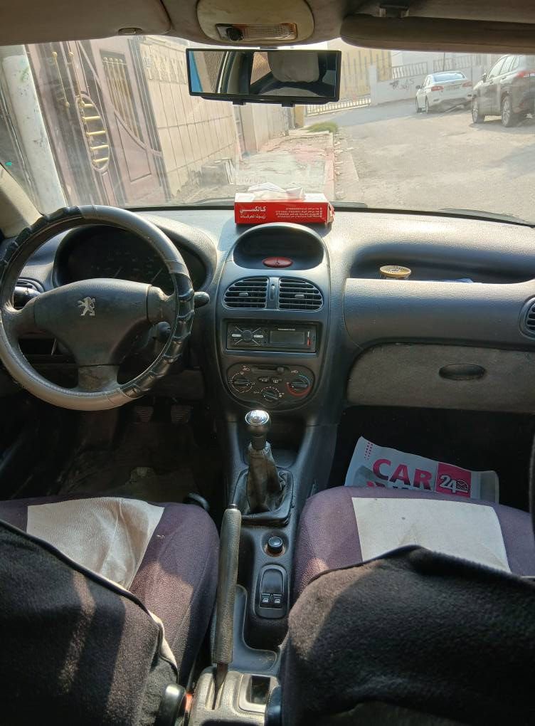 السلام عليكم بيجو ٢٠٦ موديل ٢٠٠٩ اللون ابيض رقم انكليزي تحويل جديد كير عادي  غرفه نظيفه محرك بدون صرف صدر لاباس تايرات نضيفه السعر ٣٥ $بغداد تقاطع درويش الاعلام *********** بغداد, العراق
