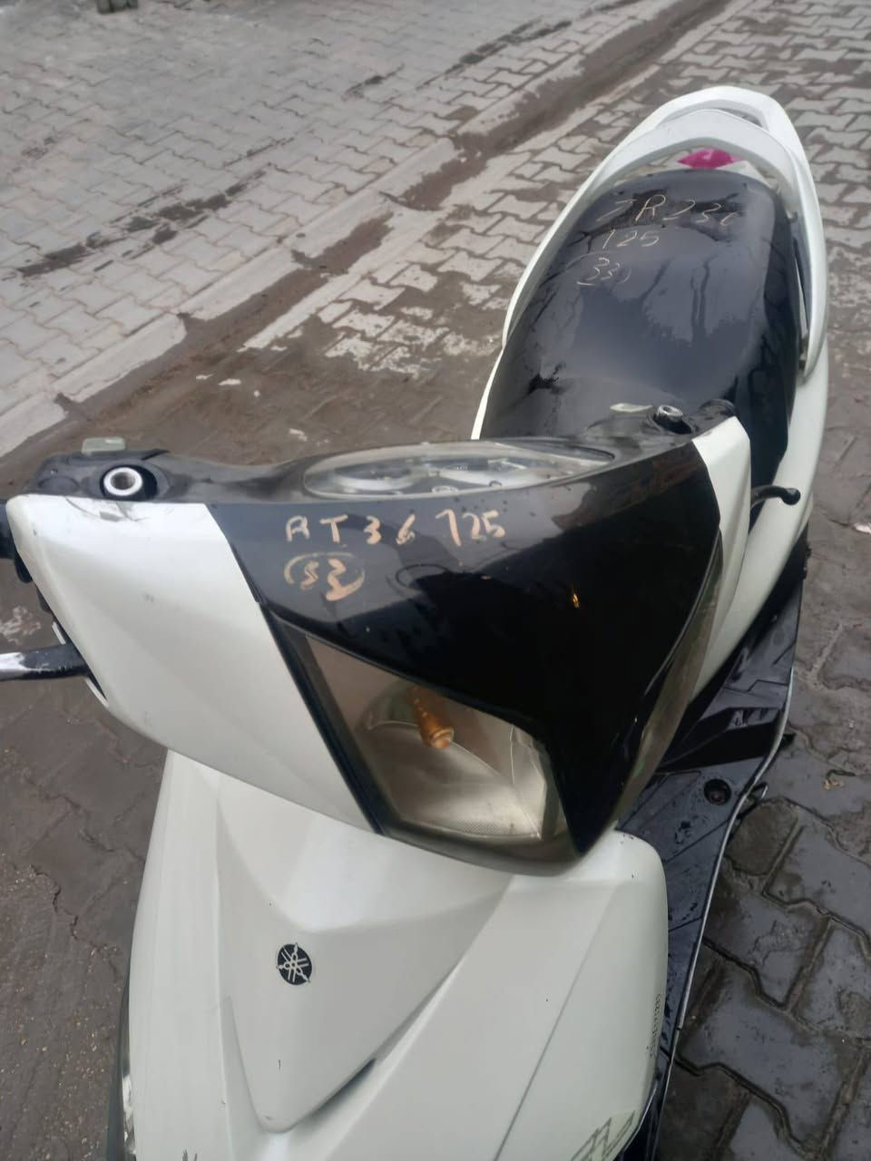 للبيع ثعلب اخت الرمبه نوزل شلعه معدل كفرات ختم واحد السعر ٧٠٠وبيها مجال بصيط العنوان الاعظميه شراي يتصل ***********
