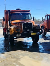 مان 82 للبيع رقم بغداد بأسمي  كير محرك أكسل مكفولات  07713224015