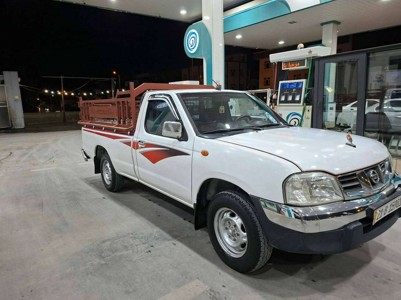 نیسان پیکاب  2013
نرخ: 119$ کەمێک مەجال
ژ.تەلەفوون: ***********

رەقەم سلێمانی 
تەحویل و غرامە بەشەرت 
سەنەوی سالێکە  بەسەرچووە 
گێر و مەکینەی بەشەرت 
تەقەو رەقە  بەشەرت 
کارەبای و سارد و گەرمی بەشەرت
بۆ بۆیاخ  رەسمی  سۆنەرەکەم داناوە  بەشەرەتی ئەو سۆنەرە دەی فرۆشم  
چوار تایەی  لۆکی لە ژێرە
شتێکی زۆر پاکە و  ماڵی دۆستە
گۆرینەوە ناکەم  

شوێن سلێمانی السليمانية, العراق
