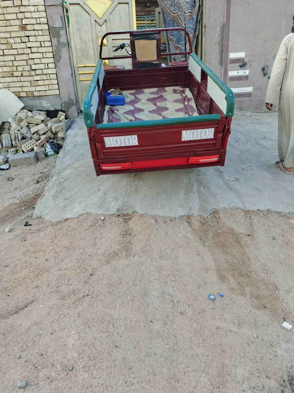 السلام عليكم ستوته البيع مديل 16 معمره 25 اوراق اصولي بسمي مكاني كربلاء حي النضال الشاصي بي باجي تقويه السعر مليون وربع مكلف بل نشر مامتواجد عله الفيس الستوته كله جديد***********
