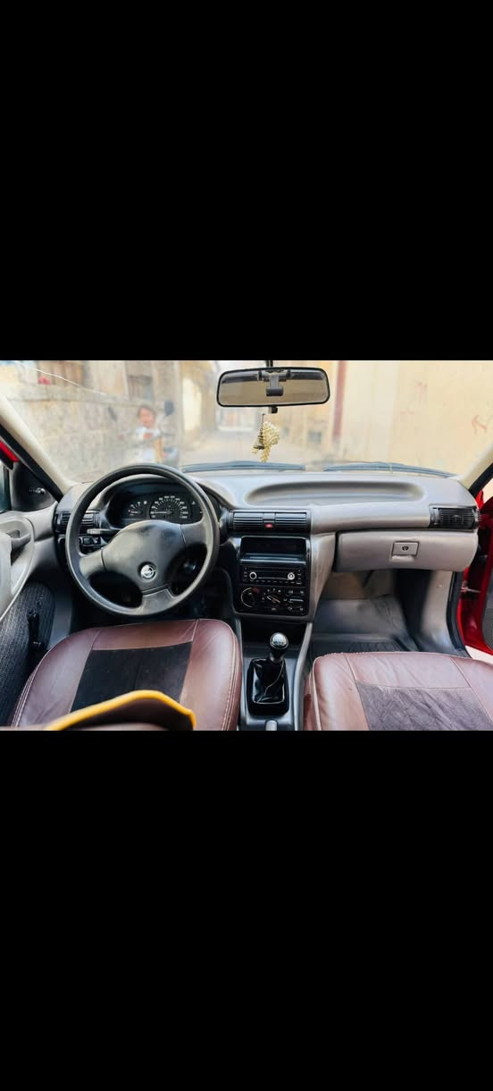 للبيع استرا لون احمر رقم بغداد موديل 1992 محرك لا نفخ لا صرف ولا بخار فقط رخاوه حجم المحرك 1600مصبوغه عام جماليه بدون حادث كهربائيات كلها شغاله تدفئه شغاله داخل حيل نضيف موضح بل صور سياره كامله مكمله بيها خياسات دركه مالته شديت الاصليه لسبير مالها موجود بصيطه وشرط التحويل سعر السياره 39 وبيها مجال


**إذا كنت صاحب هذا الإعلان وتريد حذفه لأي سبب، رجاءا أرسل رسالة إلى الدعم الفني**