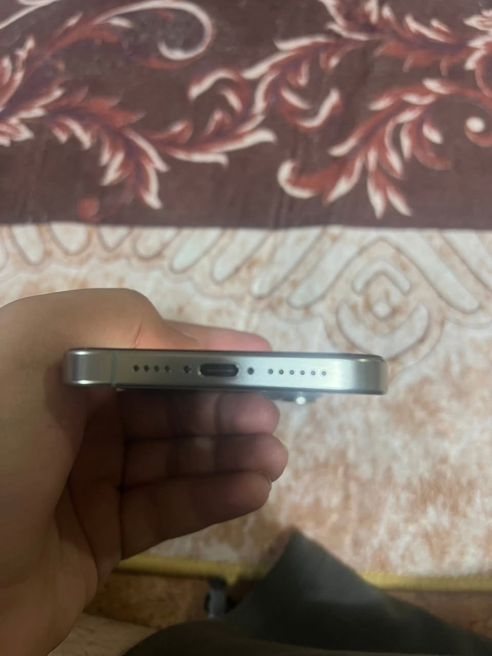 ايفون15 برو ماكس شرق اوسط
شرق أوسط

اقرا تفاصيل كامله وتعال هلا بيك 

مكفول ل تلفون وتفحص  يم المندوب 

تلفون فقط لشريحه الفعليه واكفه 

ولالكترونيه شغاله طبيعي 

🔹 شبه جديد، استخدام خفيف جداً

🔹 بطارية قوية 98% 🔋

🔹 كامل أغراضه: باكيت + شاحن أصلي 📦

🔹 كاميرا ممتازة، Face ID شغال 100%

🔹 نسخة شرق أوسط بدون أي قفل

📍 المكان: واسط - الحي - حي الزهراء 

🚚يوجد توصيل ل جميع المحافضات 

تكدر تجيني للمحل او ادزلك ل تلفون توصيل تفحصه وتكمله وتاخذه 

نظام العربون ثابت 25

سعره قفل 525

ايي ستفسار خاص


**إذا كنت صاحب هذا الإعلان وتريد حذفه لأي سبب، رجاءا أرسل رسالة إلى الدعم الفني**