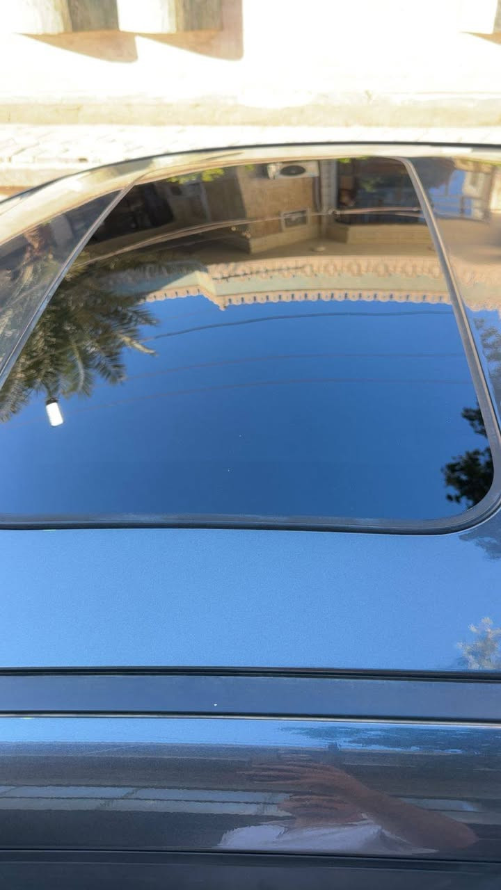 السلام عليكم فورتي موديل 24 فول الفول جي تي لاين منفيست باسمي تحويل ثاني يوم ماشيه 5 حادثه موضح بالصور جاملغ وبنيد وشويه من باب فقط مكينه 2000 دوش مواصفات بصمه فتحه كشنات جلد ختم جي تي لاين تشغيل عن بعد رادارات امامي خلفي لايتات زنون تشغيل عن بعد جنطه ذكيه باقي مواصفات معروفه مال جي تي لاين مكان سياره بغداد السعر 145 بيه مجال بسيط الإتصال على الرقم ***********
