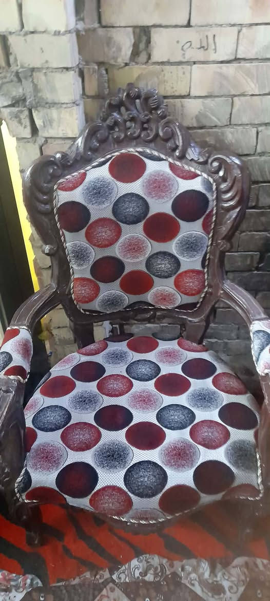 السلام عليكم عندي تخم للبيع  2 قنفات و4 كراسي مابيهن ضرر العنوان بغداد الجديده للاستفسار خاص


**إذا كنت صاحب هذا الإعلان وتريد حذفه لأي سبب، رجاءا أرسل رسالة إلى الدعم الفني**