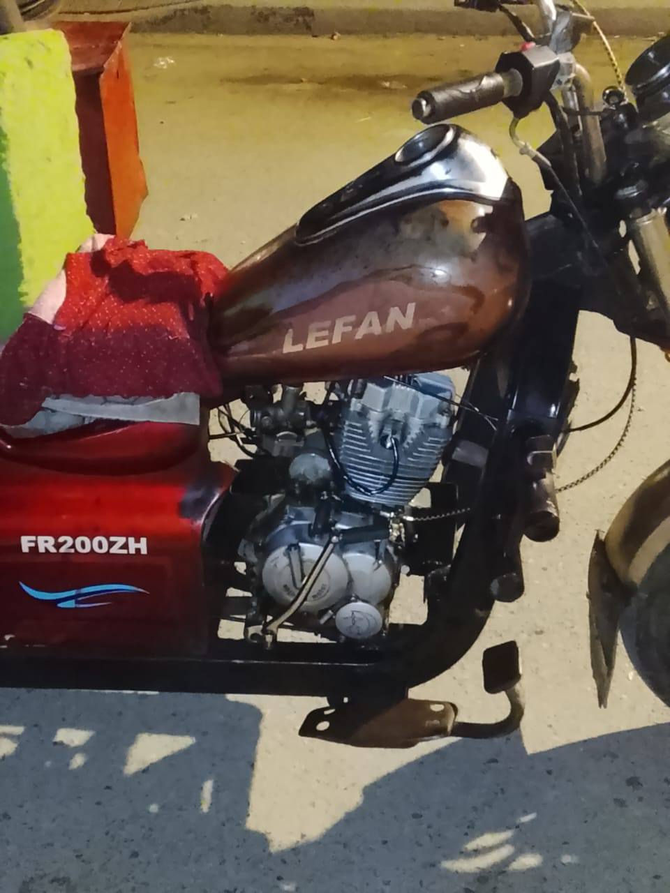 السلام عليكم ستوته نيفان اورق. شاصي مكفل من اللحيم ماكينه بخر السعر مليون بيها مجال بصره القبله رقم الهاتف ***********
