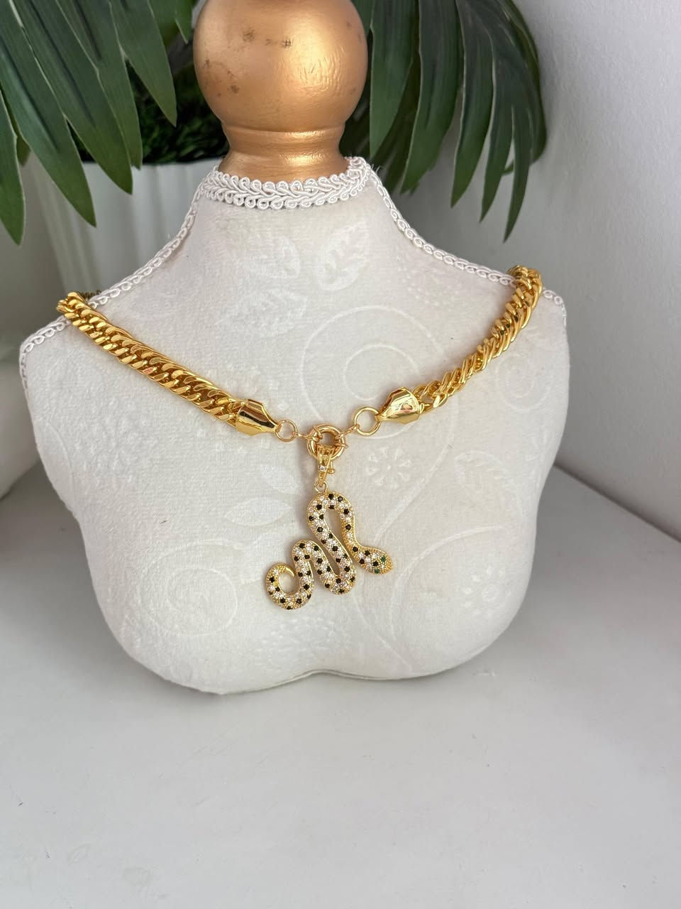 اكسسوارات رمضان الترند توفرت


**إذا كنت صاحب هذا الإعلان وتريد حذفه لأي سبب، رجاءا أرسل رسالة إلى الدعم الفني**