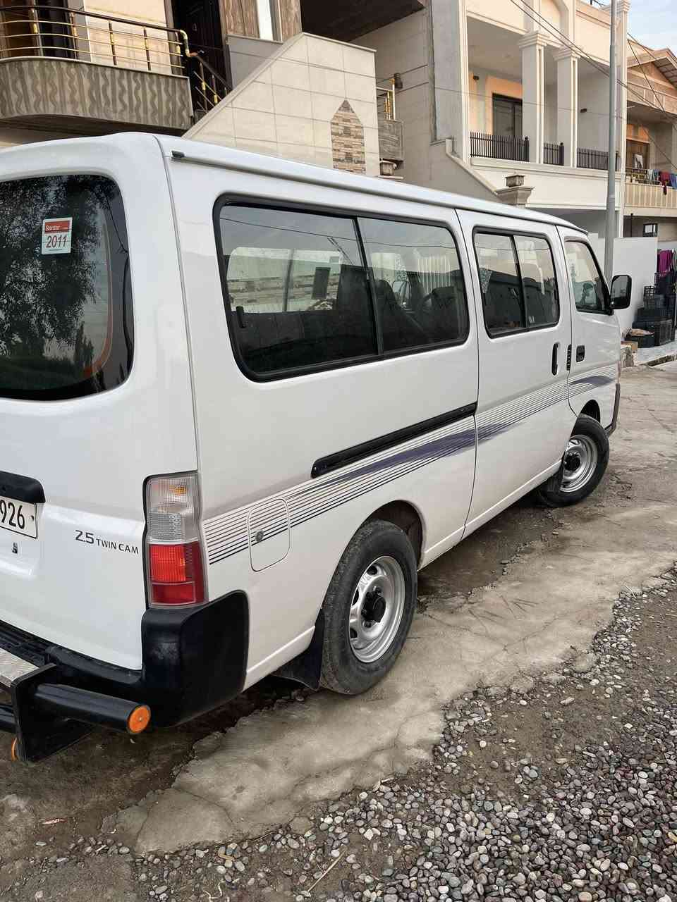 نيسان للبيع موديل 2011 كفاله عامه بس بي مكانين عل بارد و محرك مامفتحو  ماشيه 285 مدوشمه كشنات و ارضيه جديده و اربع تايرات جديد مختصر الكلام السياره جاهزه من كل نواحي حتى منظومة غاز بيها سعر 170 وبيها مجال
مةكاني  أربيل
***********
