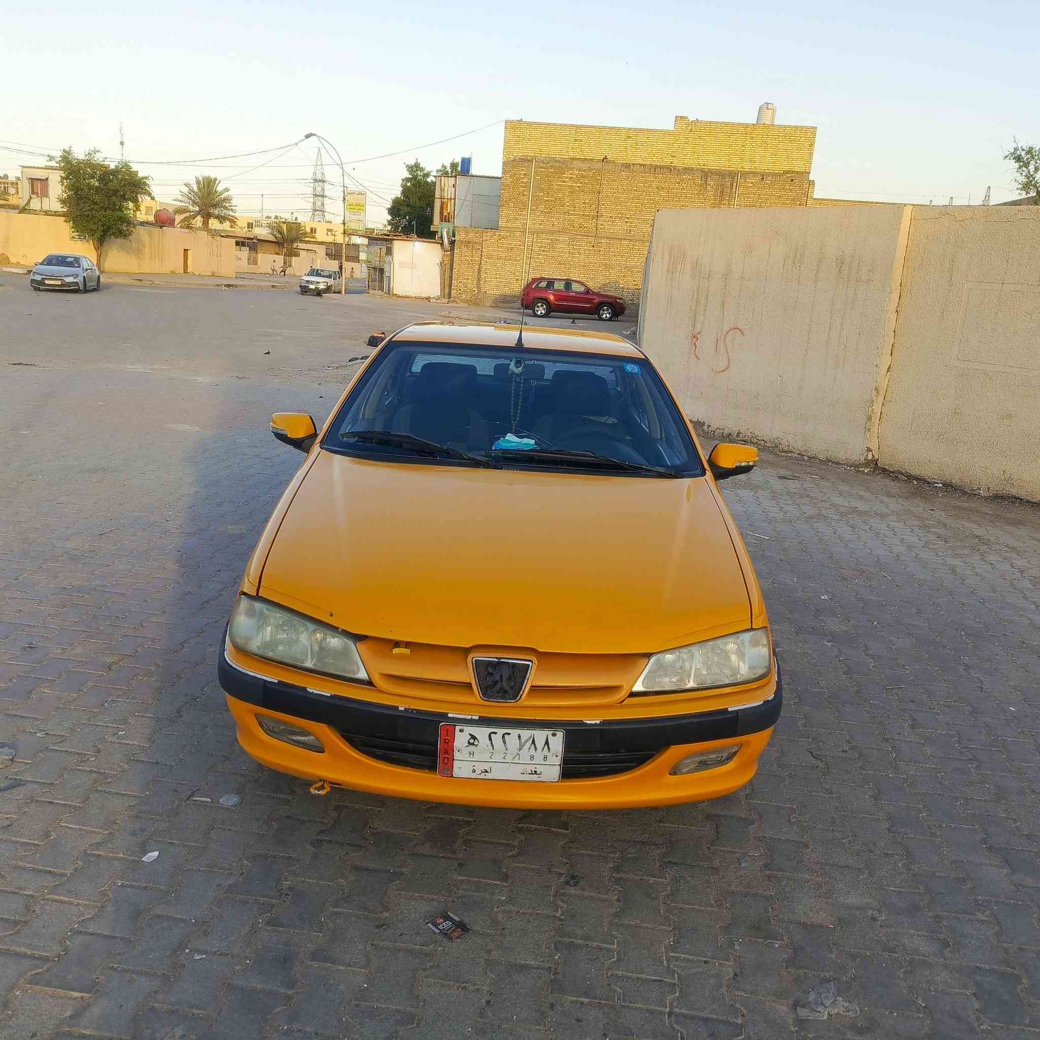سياره بيجو باص موديل 18 سعرها 50 قفل سياره بغداد منطقه الطالبيه رقم الهاتف ***********
