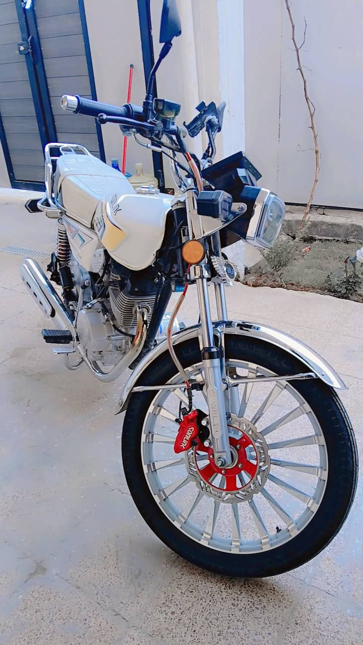 دراجة سونك إيراني ٢٠٢٥ أوراق كاملة اخت الزيرو ٨٥٠ وبيهة مجال ***********
