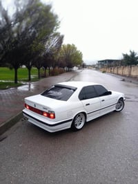 بي ام دبليو 525 • قير عادي • ١٩٩٣