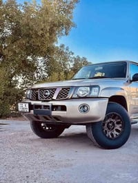 للبيع  باترول سفاري VTC وكالة خليجي لون ذهبي مميز  موديل 2019 اصل رقم ...