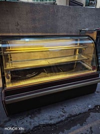 براد كيك البيع تبريد راقي جدا مكان بغداد 07721066792