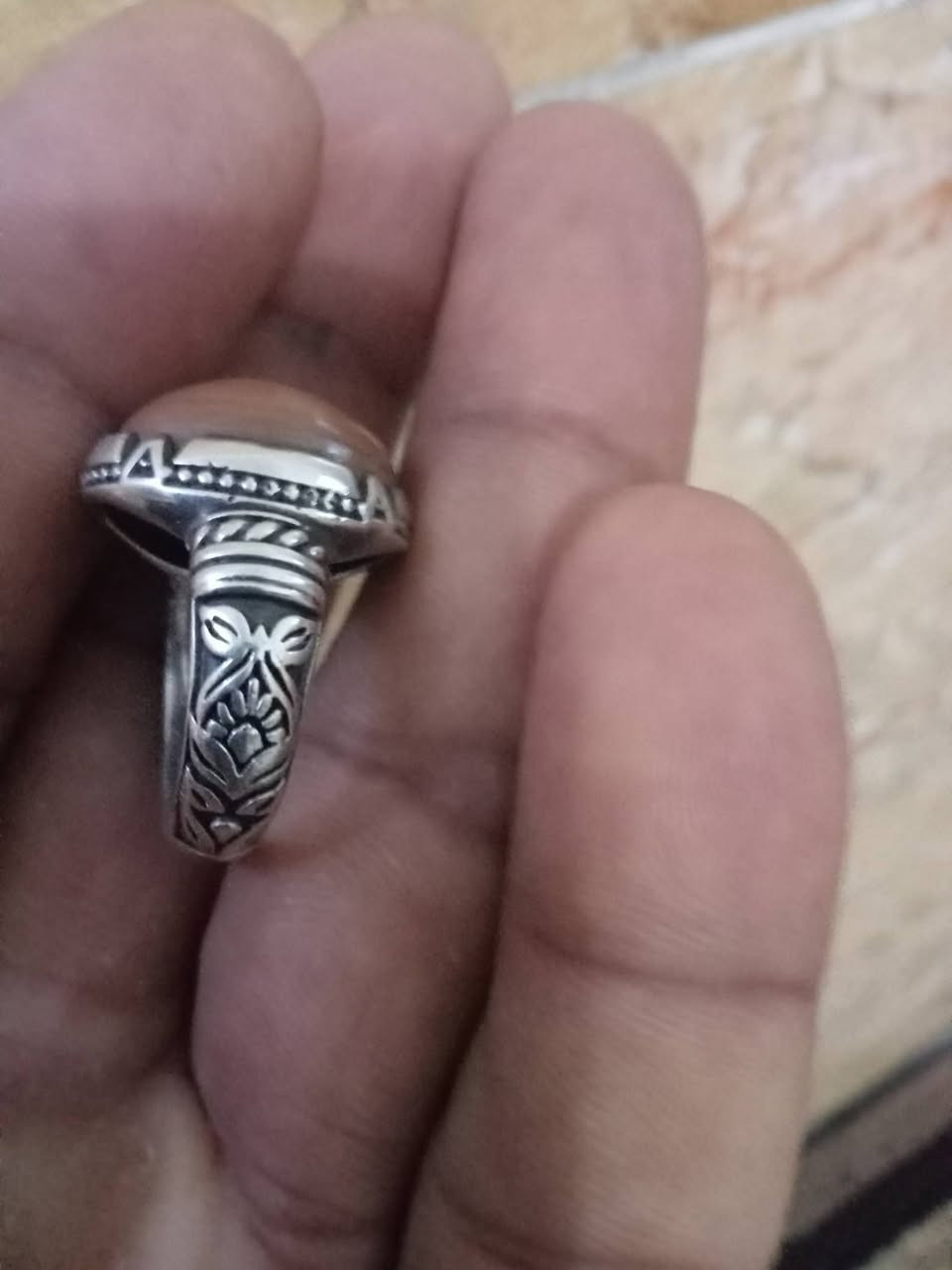 جزع بقري قديم فضه عيار ثقيل للبيع


**إذا كنت صاحب هذا الإعلان وتريد حذفه لأي سبب، رجاءا أرسل رسالة إلى الدعم الفني**