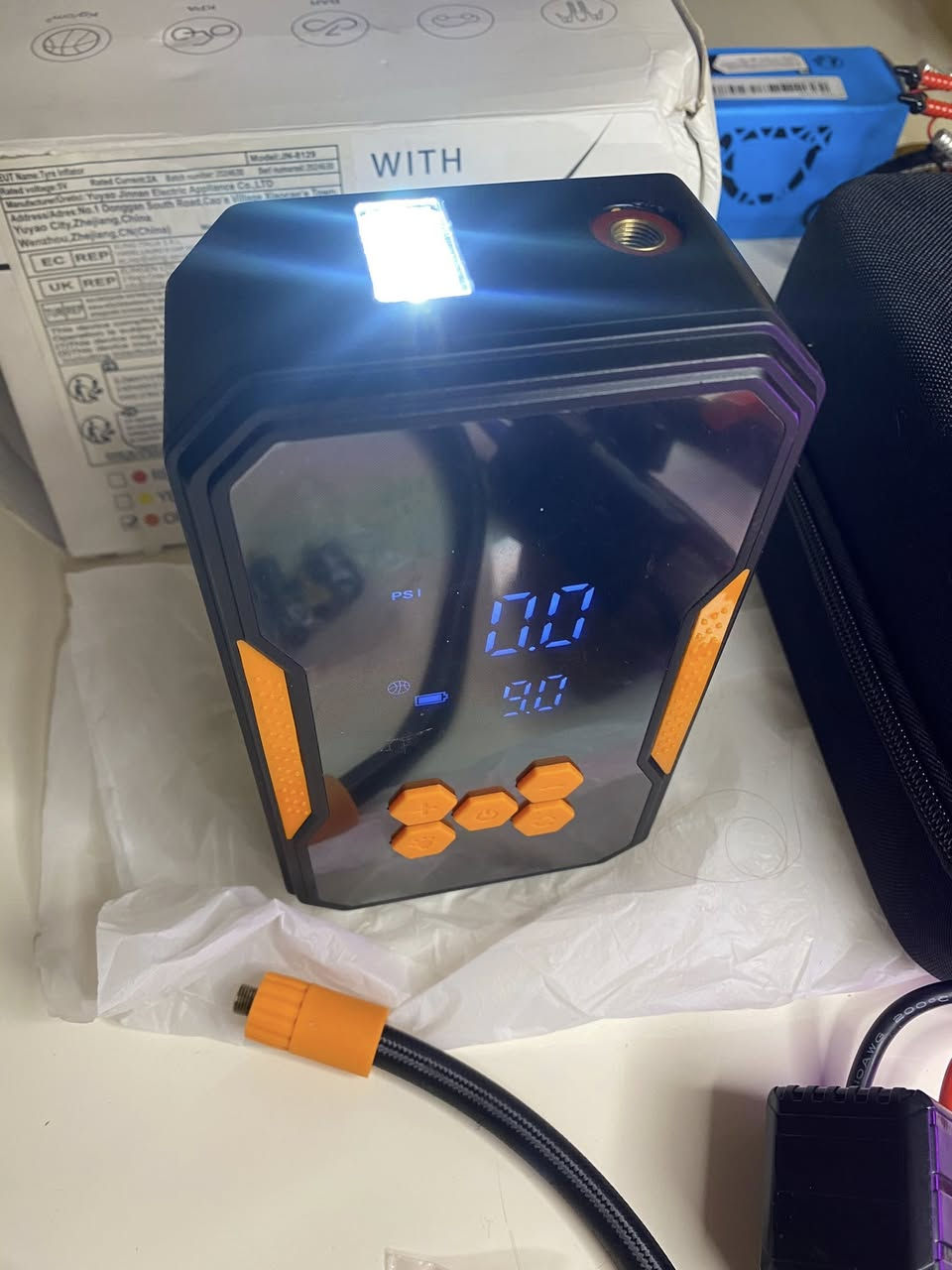 منفاخ وجطل سيارة  ولايت وبور بانك كلش كلش ثكيل 

بـ50 الف مع التوصيل


**إذا كنت صاحب هذا الإعلان وتريد حذفه لأي سبب، رجاءا أرسل رسالة إلى الدعم الفني**