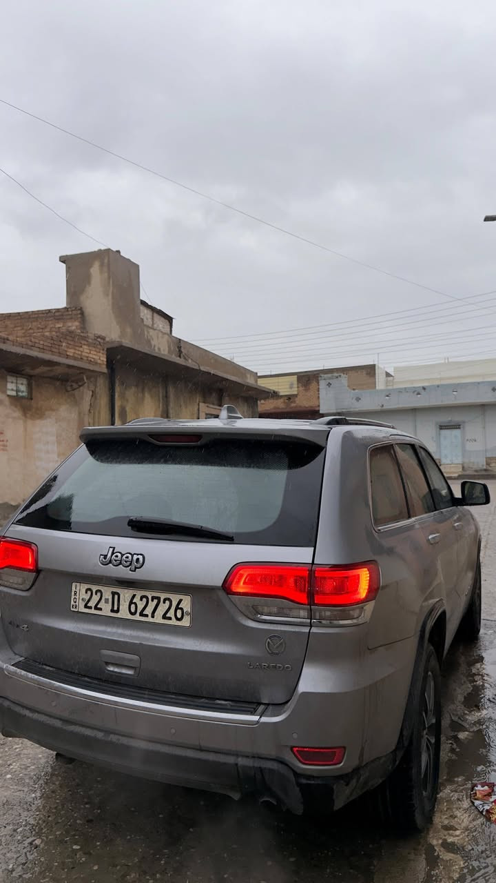 السلام عليكم ورحمة الله وبركاته مكلف للنشر جيب لاريدو للبيع موديل ٢٠١٩ لون فيراني او نفطي لمتد فول بصمه سلايد كشنات جلد جام كهرباء قفل مركزي رقم اربيل مسطره كوبون بانزين تحويل ثاني يوم حساس امامي وخلفي كامره سياره كلينَ وارد خليجي الاتصال على الرقم ***********
