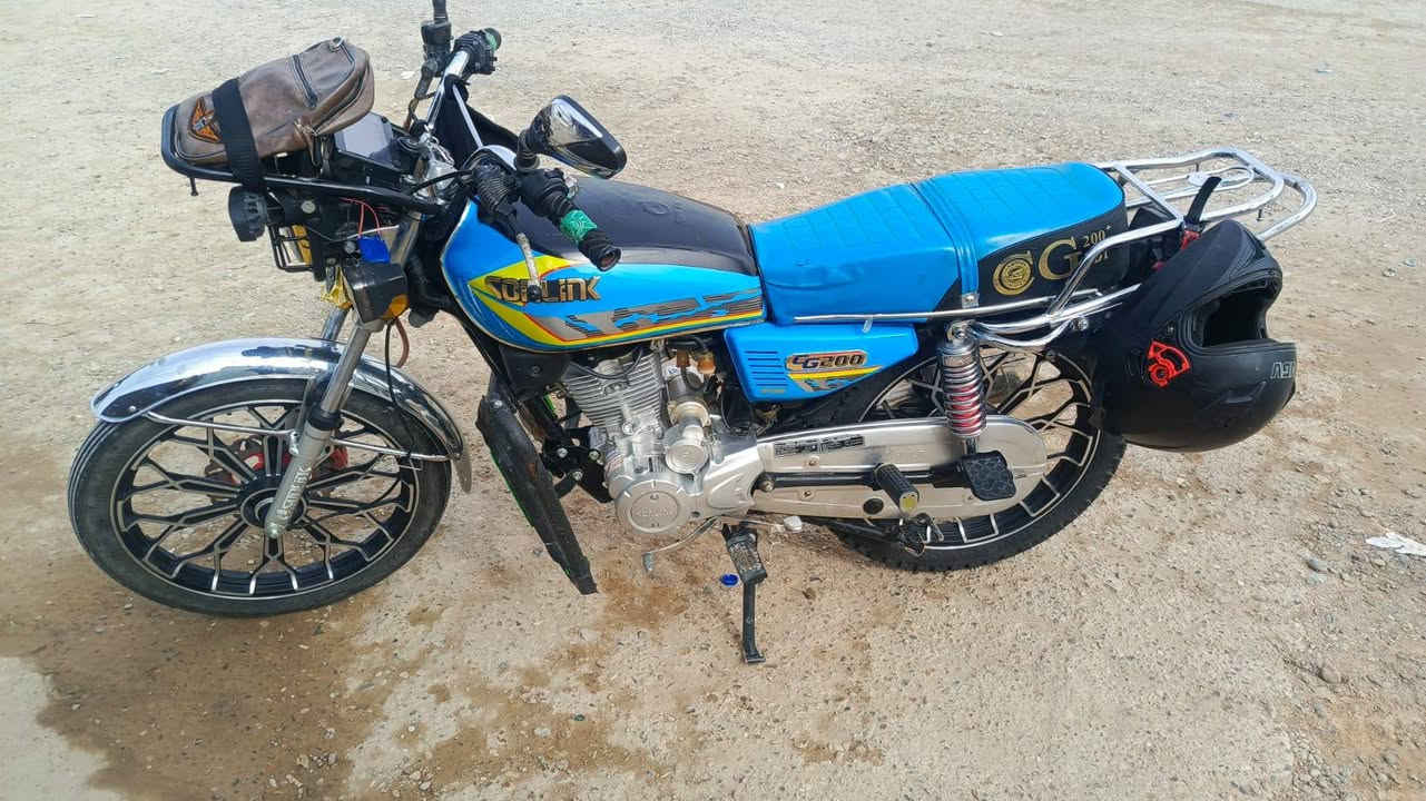 للبيع موديل، 2024 سعر مناسب جداً دراجة شرط كهربائيات كامل شغاله نقص اشارة وره مكسورة محرك مامفتوح محرك 200c. 

***********
