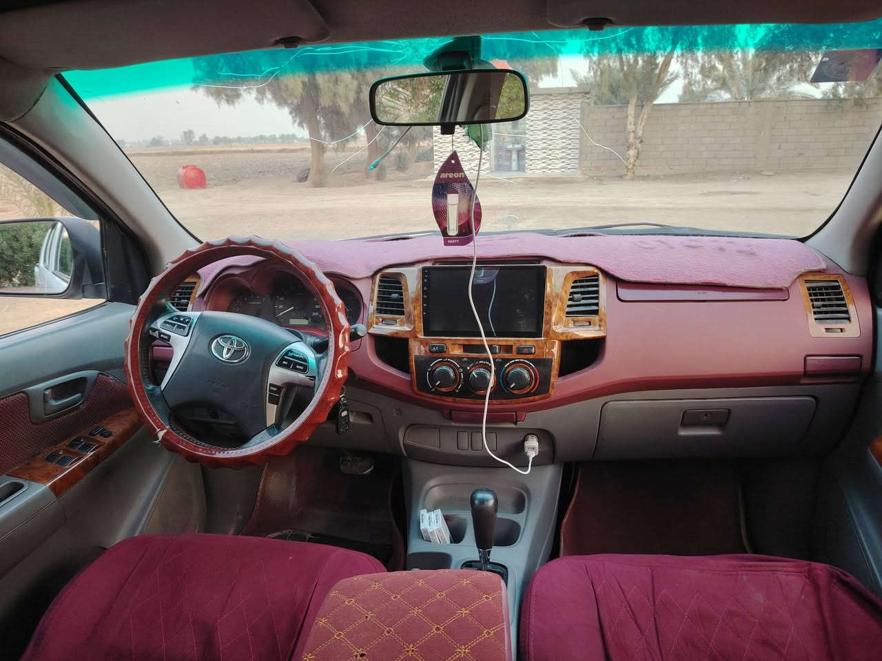 السلام عليكم #تيوته هايلكس لبيع موديل 2009 او تماتيك محدثه 15 رقم بغداد الجديد سنويه ل30 سياره جاهزه من الدعاميه لدعاميه مال جناي المكان بابل الحمزه الغربي لاستفسار  ***********
