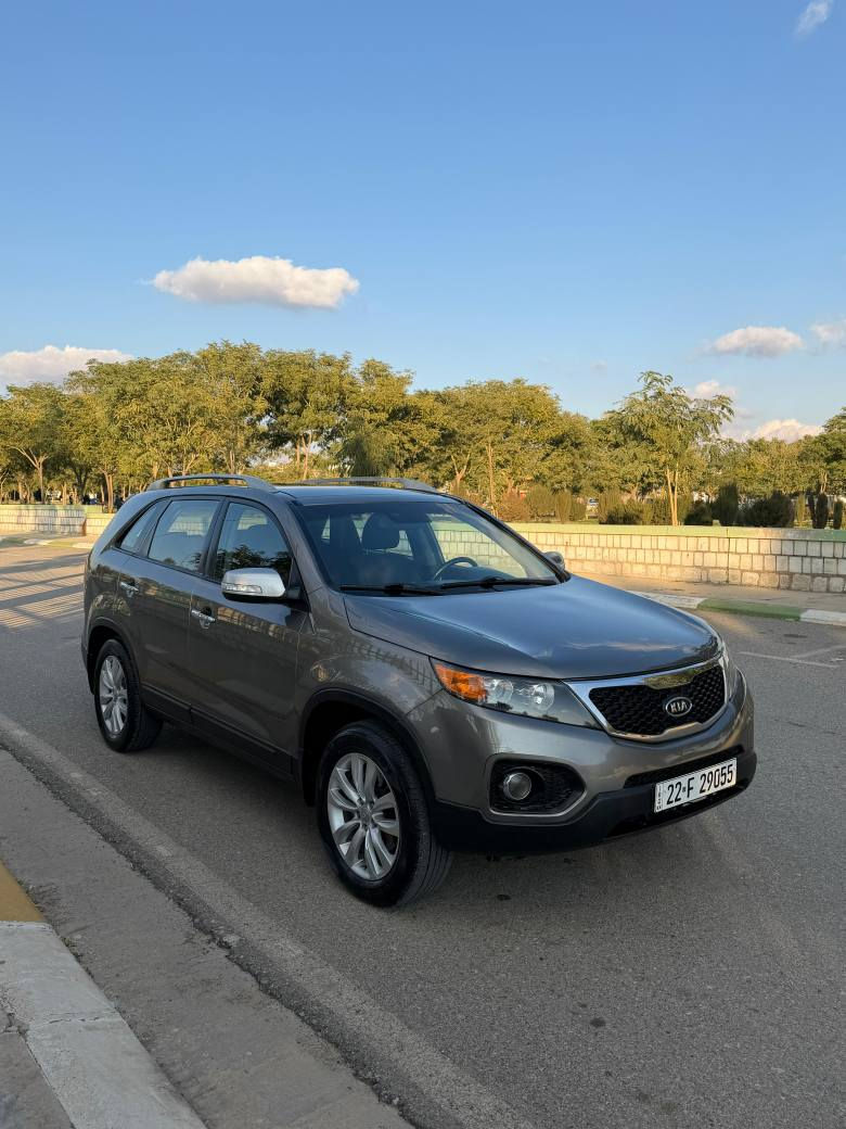 السلام عليكم
للبيع او مراوس
كيا سورنتو 2012 خليجي
مكفول كفاله عامه
بيها سونارات ثنين مرفقات
اخر شي بل صور 
موصفات
فول عدأ بصمة
رقم أربيل هزة وسنوية 2031
وبراد 2027 يعني كبل بسمك 
بنوراما 
جام اتوو
محرك 6 سلندر 3.500
7 راكب
محرك كير مكفولات ممفتوحات
حساسات خلفية
لد خلفي
5 تايرات جديدة مع السبير
5 ويل كب
ويل كب 18
كروس او مثبت سرعة
يدات نيكل
داخل اسود المرغوب
مري شفط
اشاير بل مري
تحكمات ستيرن جهتين
تبريد بيانو منفصل
تبريد ثلج
السياره جديده وحلوه كامله مكمله حتى كتلوك الشركة  بيها 
مكان السياره _ديالى _ المقدادية 
السعر ( اتصل )
رقم الهاتف *********** بغداد, العراق
