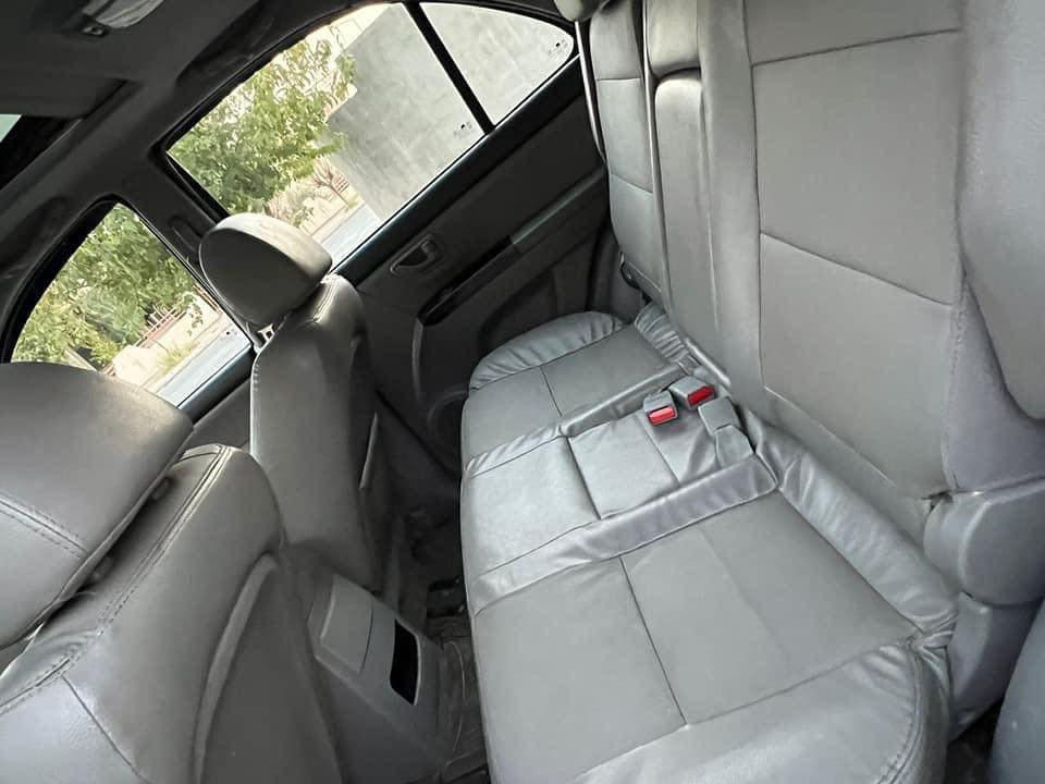 السلام عليكم  للبيع  سورينتو خليجيه EX موديل 2009 
رقم سليمانية الدولي مصفره هزه وغرامات بأسمي سنوية لغاية ٢٠٢٩ 
٦سلندر  
٧راكب 
تحكم ستيرن جهتين 
مكينه مكفوله
حداديه جديده  
تخم تاير
السياره جديده و ما عايزه برغي 
تبريد  ثلج  
فتحه سقف سلايد روف
حساسات خلفيه
كرسي كهرباء 
كشنات جلد
مري شفط
نضام تزحلق 
بيها صبغ الباب الخلفي جهة اليمين ربع الباب فقط الباقي مكفول من الصبغ 
السعر ١٢٠ وبيه مجال قليل 
مكان السياره بابل
‏‪***********
