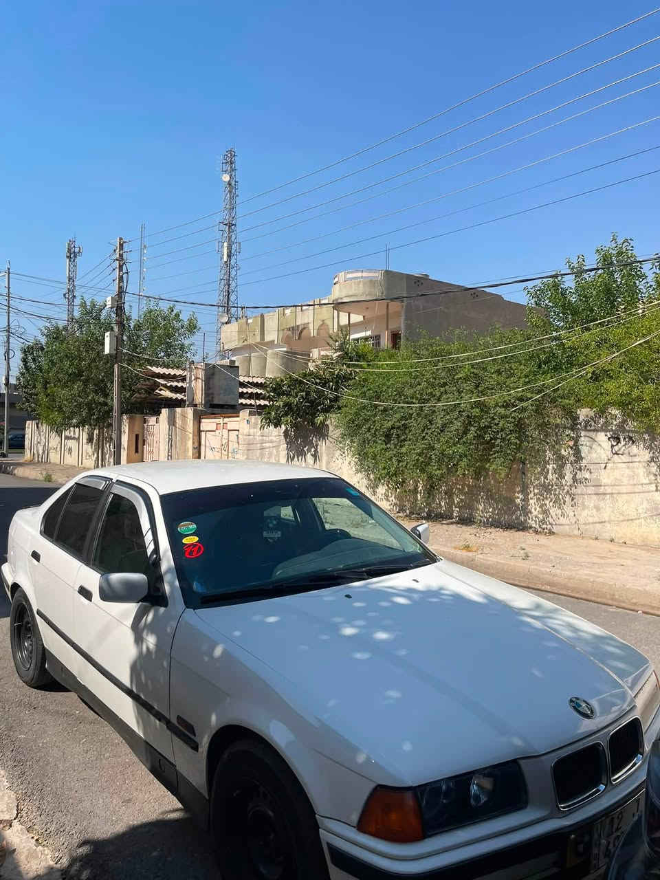 بي ام 320 v6 اصل كير عادي
محرك شرط سنويه بسمي ثلاث قطع تبديل كدام السياره حلوه ومرتبه يحتاجلها مصرف بسيط جاهزه تايرات جدد تبريد بس ناقصه راديتر و يكمل
سعرها 37مجال استفسار ***********
