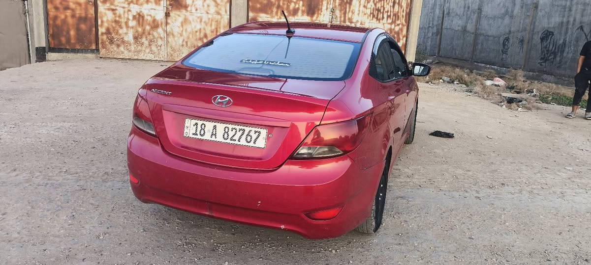 للبيع اكسنت موديل 16رقم بابل وارد امريكي السونار منشور مكينه 1600تبريد ثلج سياره جاهزه للاخير مكانها حله قريت عوفي قرب العلويه شريفه السعر82اتصل ***********
