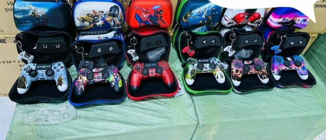 🎮🔥 متوفر جوستك أم الجنطة - تجاري درجة أولى 🔥🎮

✅ جودة ممتازة ومريحة بالاستخدام
✅ ألوان مميزة وجذابة
✅ مناسب لجميع محبي الألعاب

💰 السعر: 20.000 دينار فقط للقطعة

📦 متوفر جملة ومفرد

🚚 توصيل إلى جميع محافظات العراق
سعر التوصيل: 5,000 دينار فقط
العنوان 

نجف كوفه حي المتنبي قرب مشروع الطاقه 

الارقام 
***********
***********
رابط قناه التلي كرام
https://t.me/alhasanal

رابط قناه تيك توك 
https://www.tiktok.com/@255_iq?_r=1&_t=ZS-92Fm9Un2kzI

رابط حساب فيس بوك https://www.facebook.com/share/1AGEGMLAqE/

رابط حساب انستا كرام 
https://www.instagram.com/255_iq?igsh=MTN4ejdwdjVoMGc0aA==

رابط حساب وتساب 
https://wa.me/message/ZF4SA5LT65DDL1

