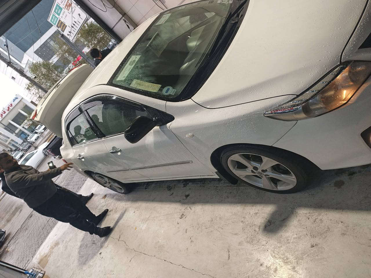 السلام عليكم...
كورلا 2008خليجي محدثة بكامل 2013 رقم دهوك
شرط التحويل والغرامات 

✅محرك1800/شرط لاتبخير ولاتنقيص 
✅كير اتوماتيك بدون اي عيب مال بيت
داخل لونين شاشه تاب مع دوشمة بكامل  
اربعه 4️⃣ دسك
 ✅سياره جديده شرط برغي ما ناقصها 💯➡️Ⓜ️
🔴سياره ٤ قطع رش فقط بدون دواخل 
تايرات 4️⃣ جديدة 🆕 
صدر امامي خلفي كله جديد 
السعر ١١٠ وبيها مجال عليها غرامه ٥ ورقات ينزل من سعر او حسب التفاق 
المكان ديالى المقدادية
الهاتف ***********
