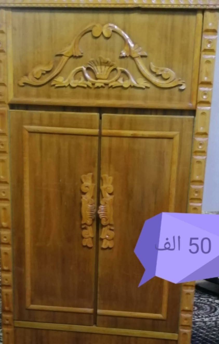 عرض خاص 
مساعد جكامج خشب ثقيل صبغ حراري جدد غير مستعملين 
سعر القطعة 65 الف 
***********
***********
