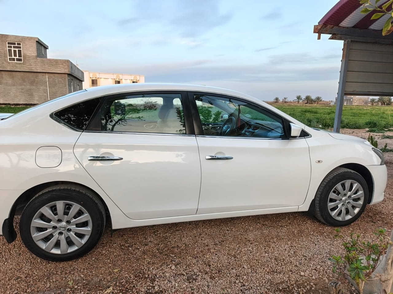 السلام عليكم
نيسان سنترا 2019 رقم بغداد مكفوله من ضربه وصبغ ماشيه 72 ألف سياره ياباني اصلي صدر شركه  وسياره كلش نظيفه سعرها 135وبيها مجال بسيط تحياتي***********
