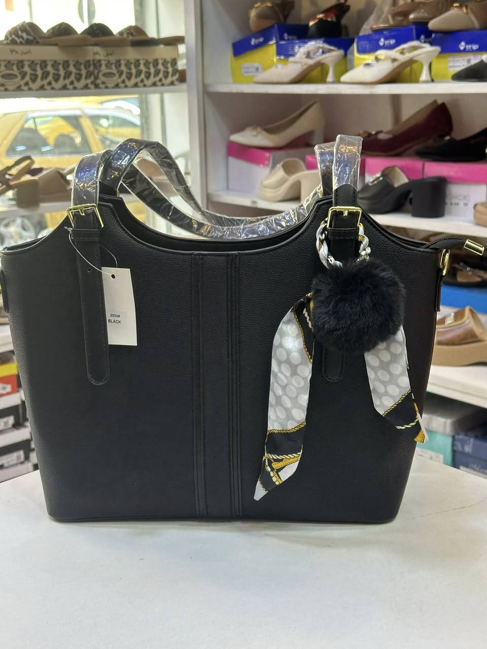 #جدیدنا حقائب حجم وسط و كبير 
#محل #كاردينيا #الحقائب #الاحذيه👢👠🥾🥿👜💼

العنوان خانقين شارع المصرف عماره شاکر رضا مجاور ابو شربت محل کاردینیا✨✨


**إذا كنت صاحب هذا الإعلان وتريد حذفه لأي سبب، رجاءا أرسل رسالة إلى الدعم الفني**