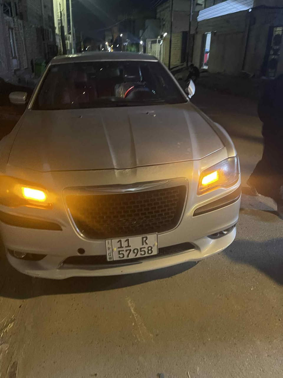 اوباما ١٣ فول قطعتين السعر 150.    ***********
