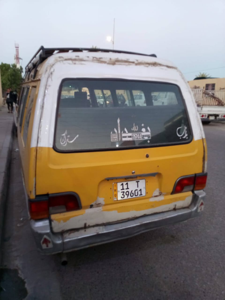 اهسلام عليكم شباب اسيا موديل 95 سنويه بسمي بغداد محرك 3 لاف محرك كير خير من الله سياره جاهزه دوشمه جديده سعر 35-مكاني ابو غريب حمدانيه ***********------***********
