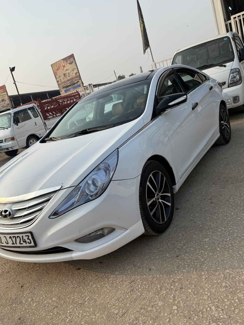 سوناتا 2011خليجي جديده
رقم اربيل دولي وكاله او تحويل مباشر 
بيه باب الصدر كلير فقط 
مكينه جديده قبق الفوك مفتوح بس 
سقف بنراما
مري شفط 
كشنات جلد 
لون ابيض مو صدفي 
تخم تاير جديد 
تدفى وتبريد 
جاهزه من حداديه وادامه كامله 
السعر 125وبيه مجال قليل 
مكانه بابل الهاشميه ***********
