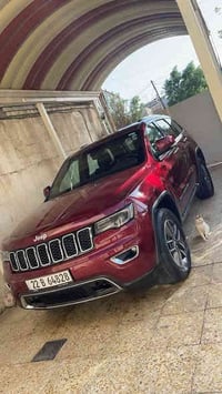 للبيع جيب گراند شيروكي ٢٠١٨خليجي لمتد وكالة ليث العبيدي  كفالة عامة من...