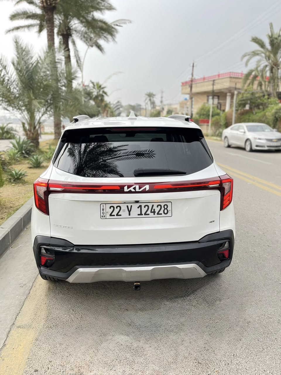 سيلتوس ٢٠٢٤ وارد امريكي
كفالة بدون قطرة صبغ بدون تبديل ماشية ٢٠ الف 
حادثهة فقط دعامية بدون دواخل وبدون ايرباك
فول مواصفات عدة الفتحة
كشنات جلد ، شاشة متص كشنات كهرباء، بصمة ، تشغيل عن بعد ، كشنات تدفئة ، هاند بريك بصمة ، شاشة ، كامرة ، رادارات ٣٦٠ ، شحن وايرلس ، اوتو هولد ، فور ويل ، قيادة ذاتية ، توقف ذاتي ، لد بالدشبول متغير الالوان بلادي ، وبيهة هواي مواصفات بعد
رقم اربيل شرط التحويل
مكاني بغداد الكاظمية
للاستفسار : ***********
