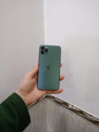 ايفون 11 برو ماكس  اعلى موصفات ذاكرة 512 اعلى موصفات ب 11 مبدل شاشة نو...