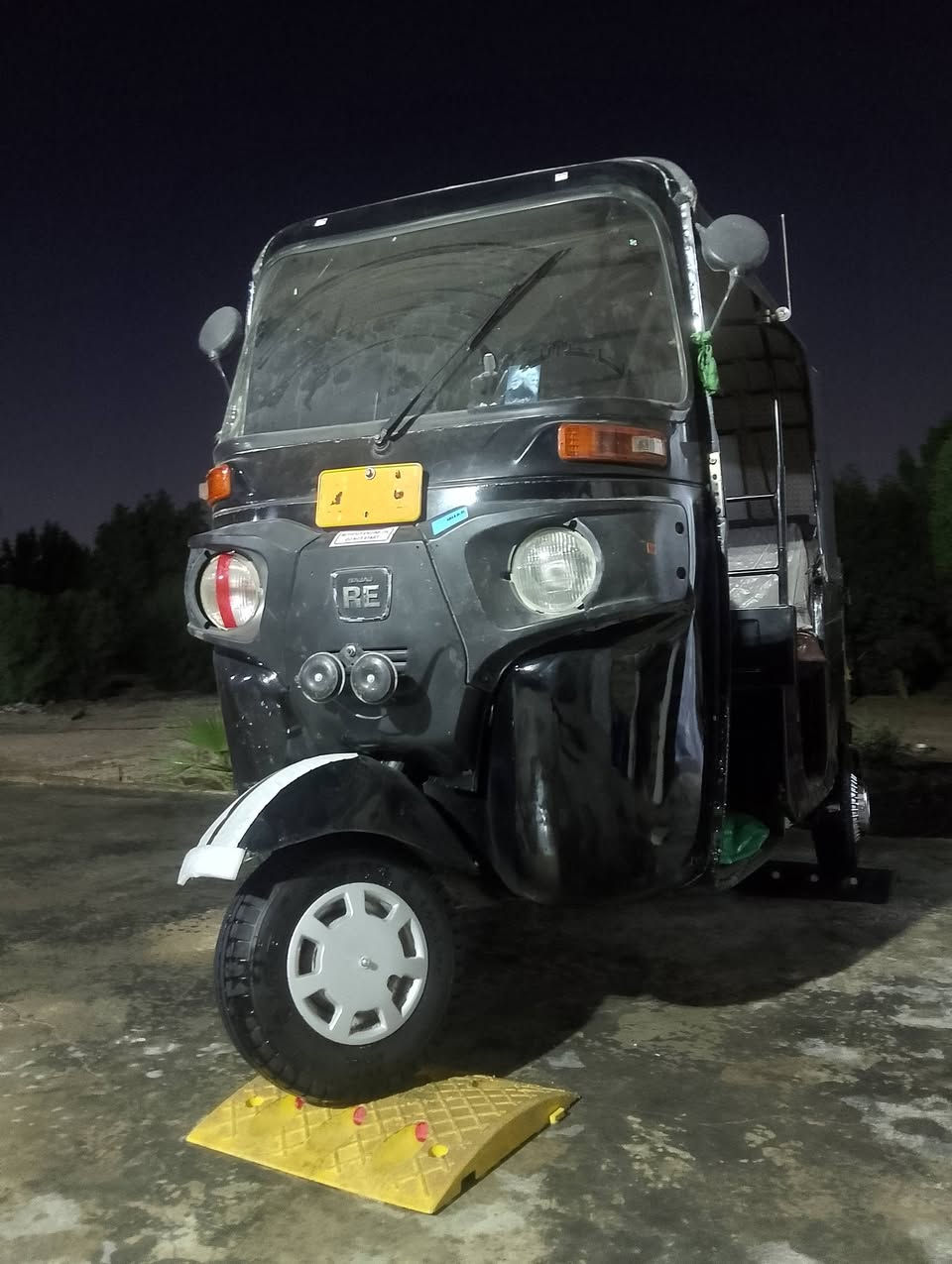 السلام عليكم تكتك للبيع 2019 شهر 12 يوم 30 واصله للبصمه تكتك حلوه خير من الله 5800 وبيها مجال***********
