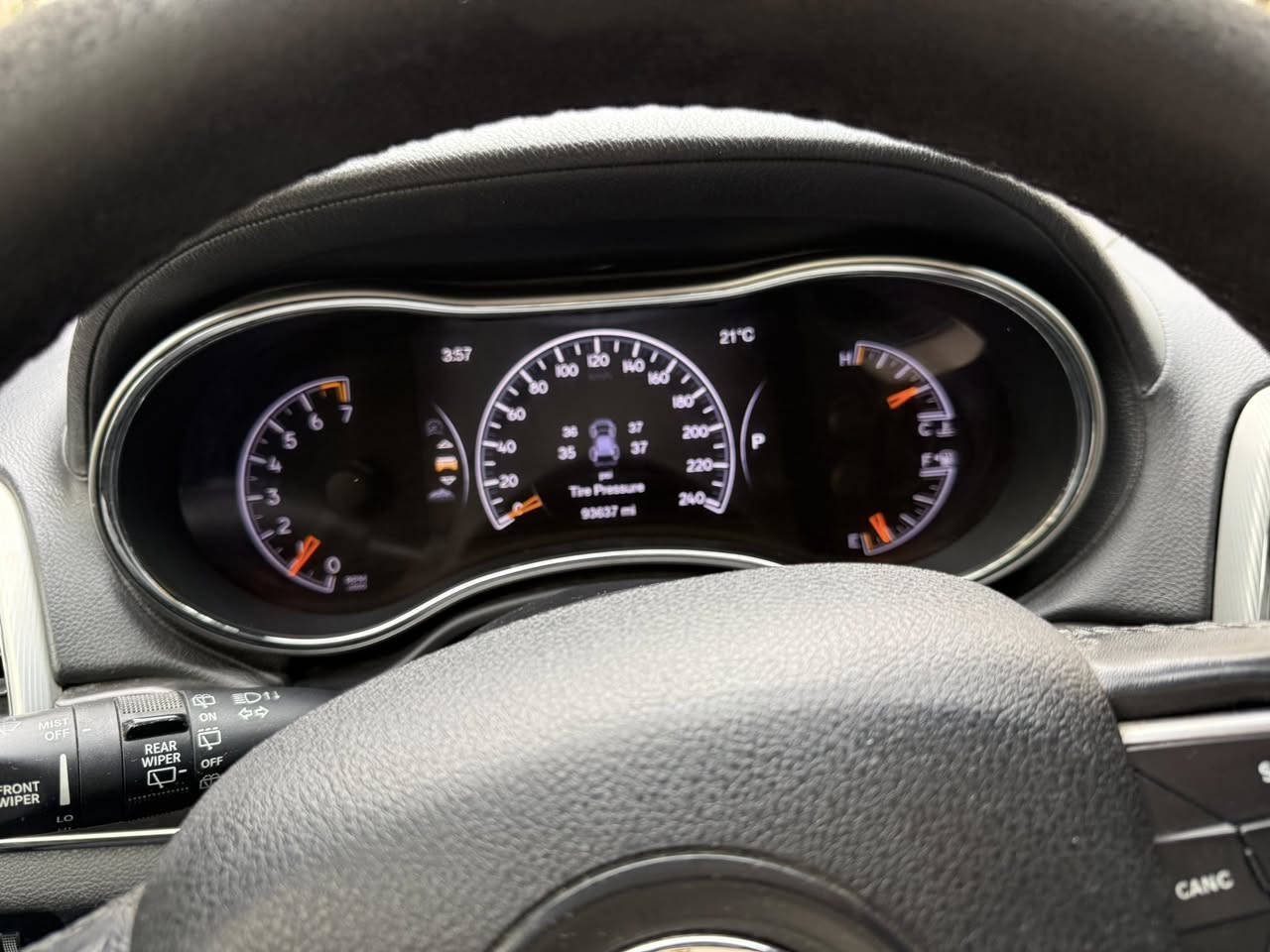 جيب موديل 18 أمريكي كلين تايتل فول الفول رقم اربيل ماشية. 93 ميل مواصفات بانورما بصمة جنطة كهربا كشنات كهربا وتبريد شاشة كامرة محرك ٦ سلندر مكفولة كفاله عامه من دعميه للدعامية   سعر  233
  ***********/////. ***********
 مكاني بغداد المنصور
