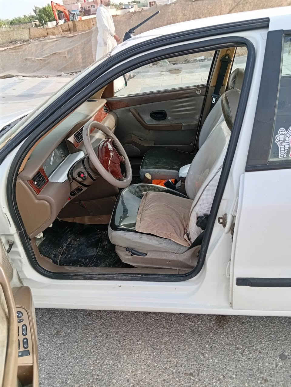سمند للبيع مكان سياره ذي قار كير مكينه خير من الله حداديه زينه سياره حلوه سعر وتفاصيل راسل وتساب ***********
