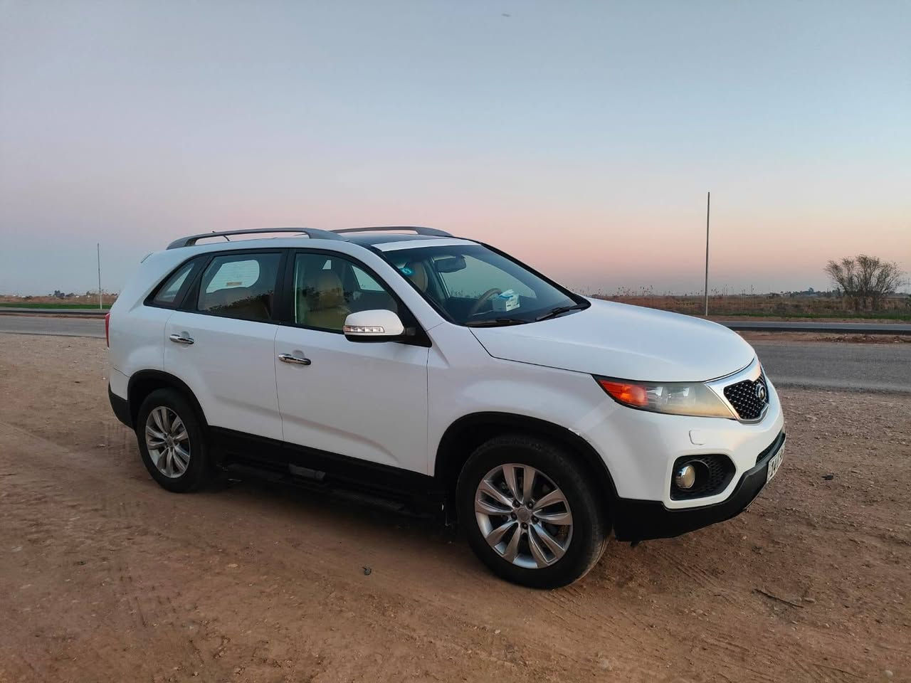 سورنتو ٢٠١٠ كويتي فول مواصفات بانوراما بصمه ٦ سلندر ٧ راكب فور ويل ٣ قطع تبريد كفاله عامه رقم  الدولي باسمي سنويتها لل ٢٠٣٠ مكانها ذي قار قلعة سكر سعر ١٥٥ اقتنع بالسعر واتصل ***********
