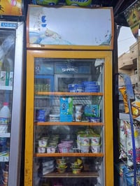 عارضه اسواق بغداد الشعله الرقم ٠٧٧٠٠٨٦٤٢٤٤ السعر ٢٠٠ وبيه مجال