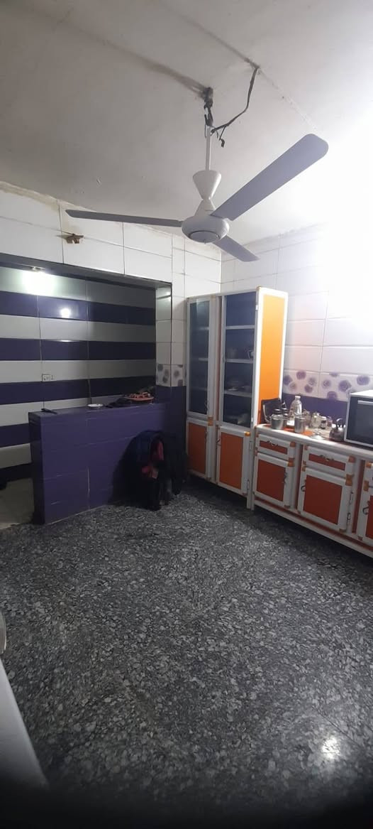 البيت للبيع طابو صرف 200 متر حي الزهراء خلف المعد الفني طابقين سعر على الاتصال *********** ***********
