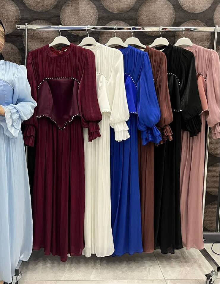 الموديل تحفه بتفاصيلة  فستان خامه اوركنزه الايطالي كوالتي عالي
سعر 35 الف 
قياس 38 40 42 44 46 48
متوفر توصيل لجميع  لحافضات


**إذا كنت صاحب هذا الإعلان وتريد حذفه لأي سبب، رجاءا أرسل رسالة إلى الدعم الفني**