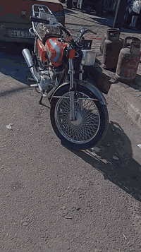 سلام عليكم تايكر 2023
لبيع دراجه نشفه كلشش مرتبه وحلوه ما بيه اي نقص 
اوراق كمله 
مكاني بياع بل شهداء 
سعر 500وبيه مجال 
***********
