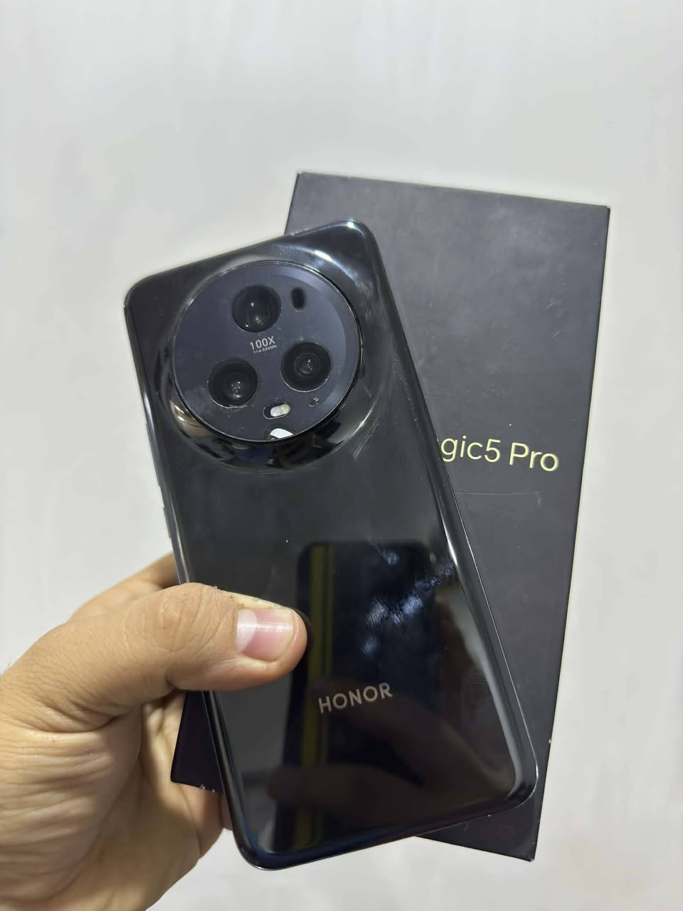 هونر ماجك 5pro نسخة صينية ذاكرة ٢٥٦عشوائية ١٢+١٢ غراضة كارتون وشاحنة وكفرات  مبدل بس ضهر اصلي مكفول كلشي شغال وعل فحص للبيع او مراوس سعره500


**إذا كنت صاحب هذا الإعلان وتريد حذفه لأي سبب، رجاءا أرسل رسالة إلى الدعم الفني**