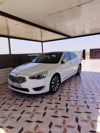كيا كاتنزا للبيع 2014 خليجية  فول مواصفات ملكي  داخل بيجي واسود  فتحة ...