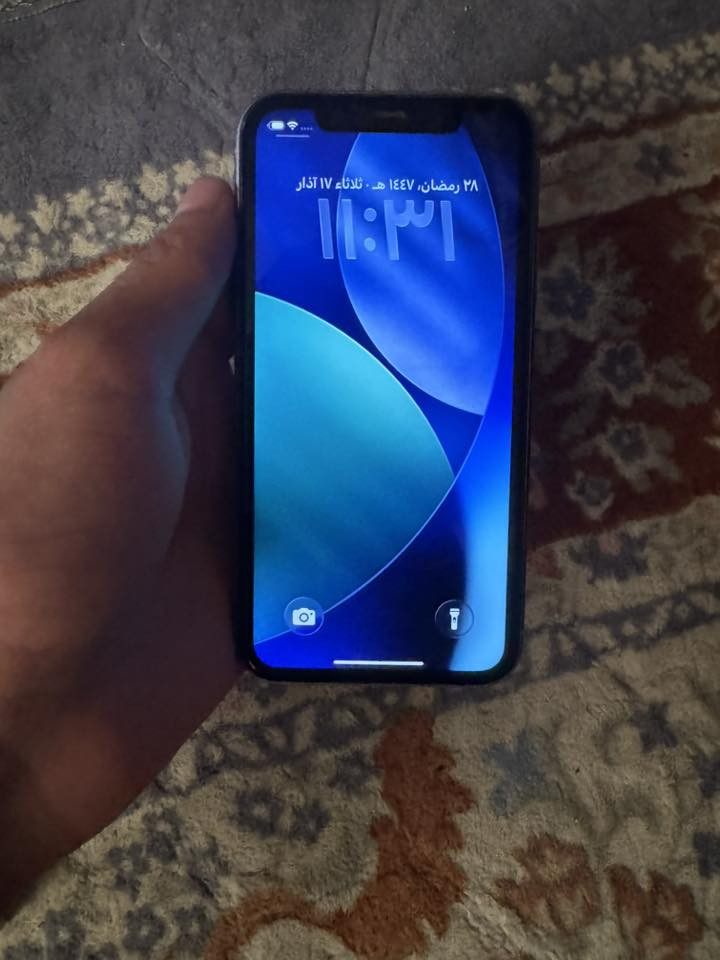 سلام عليكم ايفون 11 عادي بلادي ممفتوح مال بيت برغي واحد مملعوب بي البطارية 71 كله ابلادي الجهاز كارتونه ويا كامل ملحقات ذاكرة 128 نموذج M شرق اوسط العنوان بغداد القاهرة السعر 250 وبي مجال للستفسار متوفر وتساب او اتصل خاص ممتوفر  ***********
