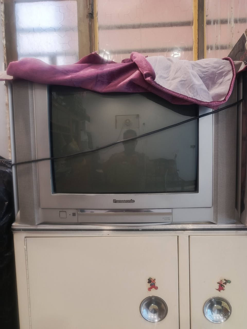 سلام عليكم شغلات قديمه للبيع مكاني كربلاء وإذا شلعه وحده اداري بالاسعار ***********
