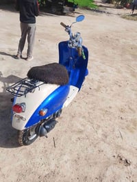 دراجه اللبيع سعر 180وبيها مجال رقمي 07867525565